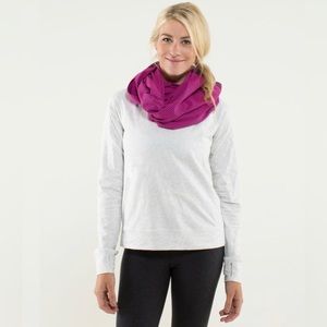 NWOT Vinyasa Scarf 🧣Luon Light